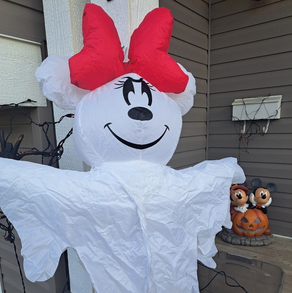 Minnie mouse ghost inflatable - Picture 1 of 2